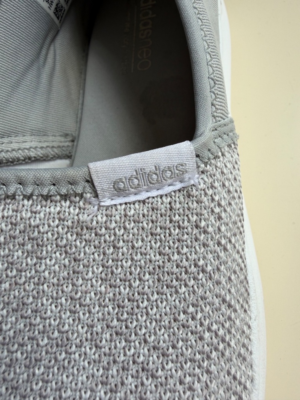 Adidas Neo Slip-on Light Gray & White Tennis Shoes – 9M women’s - Picture 3 of 11